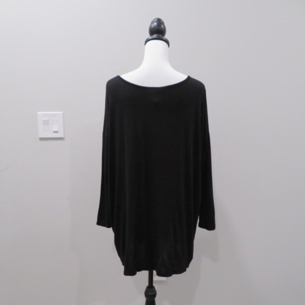 Lyss Loo Black Basic Boatneck Top - image 3